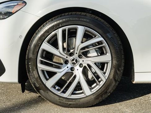 Certified 2025 Mercedes-Benz E 350 4MATIC Sedan image 17