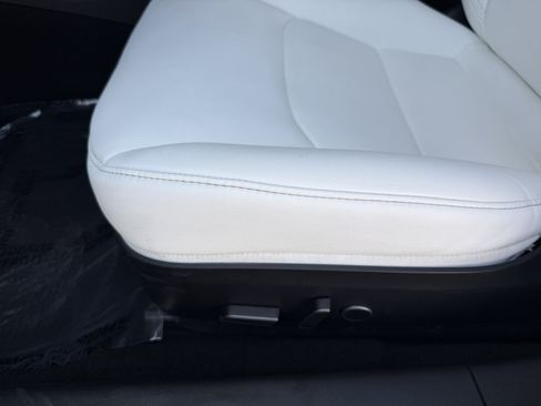 Used 2021 Tesla Model 3 Standard Range Plus RWD image 31