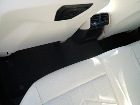 Used 2024 BMW 530i xDrive w/ Convenience Package image 45