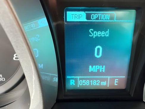 Used 2017 Chevrolet Equinox LT w/ Convenience Package AWD/4WD image 29