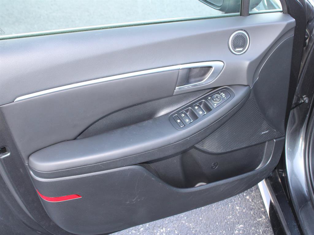 Used 2023 Hyundai Sonata SEL FWD image 18