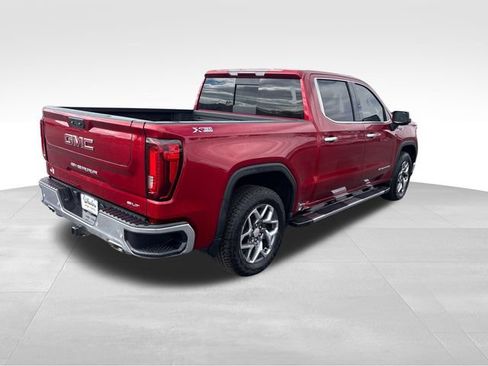 Used 2022 GMC Sierra 1500 SLT w/ SLT Premium Plus Package AWD/4WD image 6