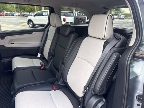 New 2026 Honda Odyssey Elite image 24