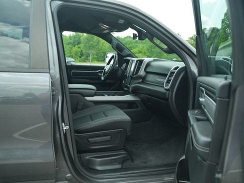 Used 2020 RAM 1500 Big Horn AWD/4WD image 18