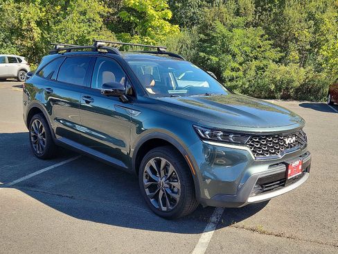 Used 2022 Kia Sorento SX Prestige w/ Rust Color Package image 3