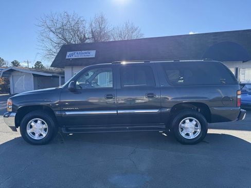 Used 2004 GMC Yukon XL SLT w/ Preferred Equipment Group image 5
