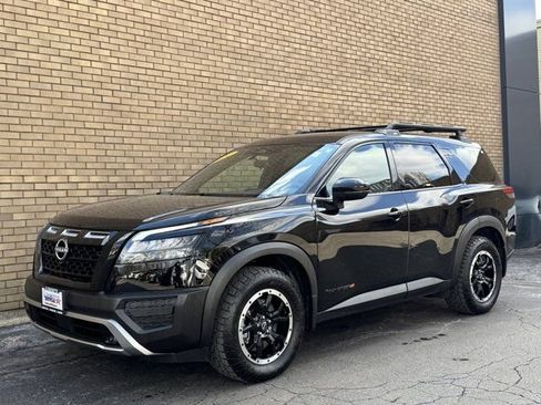 Used 2024 Nissan Pathfinder Rock Creek image 37