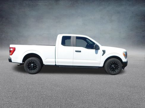 Used 2022 Ford F150 XL w/ Equipment Group 101A High RWD image 2