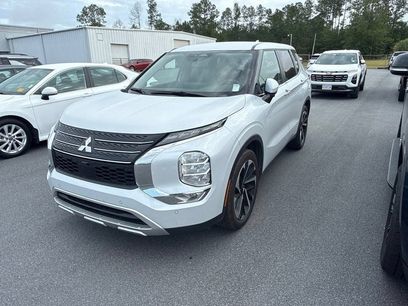 Used 2024 Mitsubishi Outlander SE