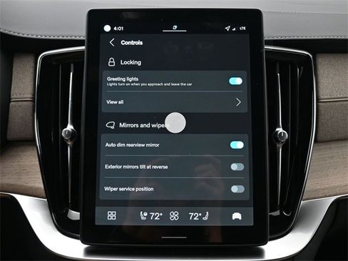 New 2026 Volvo XC90 B6 Ultra image 18