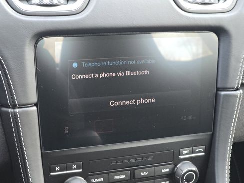 Certified 2025 Porsche 718 Cayman GT4 image 22