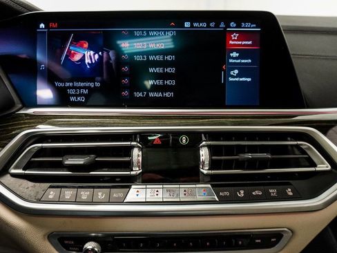 Used 2020 BMW X5 M50i w/ Premium Package image 43