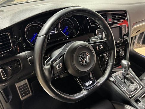 Used 2015 Volkswagen Golf R 4-Door AWD/4WD image 39