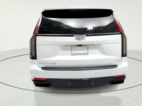 Certified 2023 Cadillac Escalade ESV Sport w/ Touring Package AWD/4WD image 4