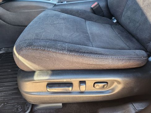 Used 2022 Honda Pilot Sport image 27