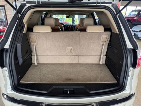 Used 2012 GMC Acadia Denali AWD/4WD image 37