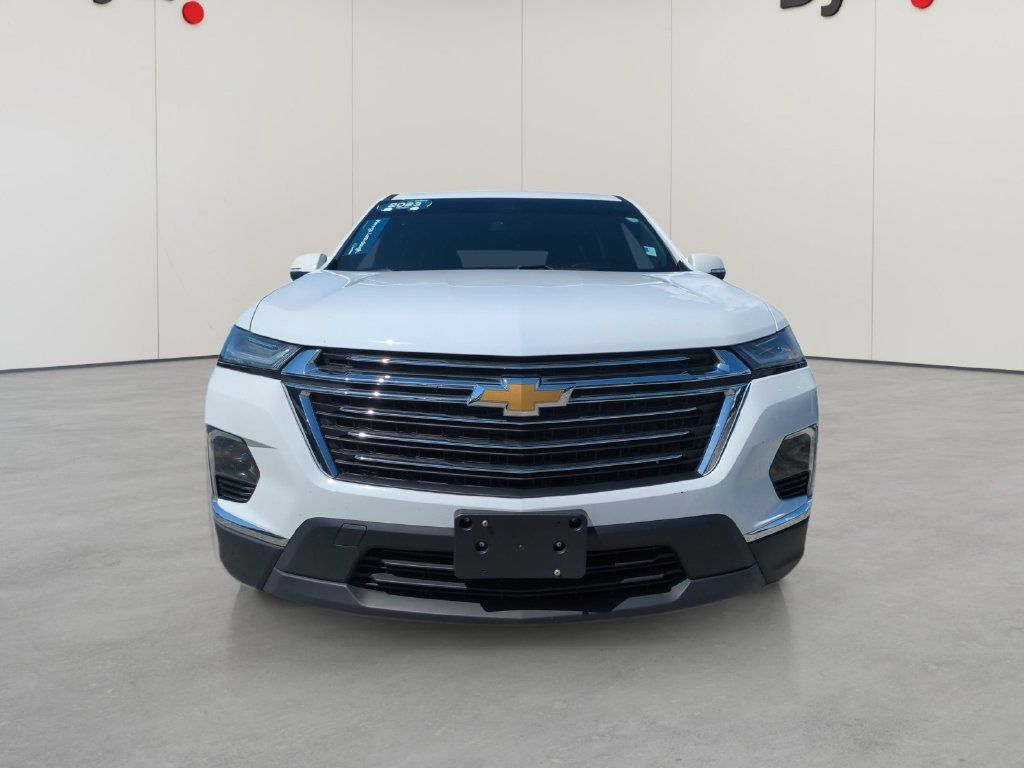 Used 2023 Chevrolet Traverse LT FWD image 8