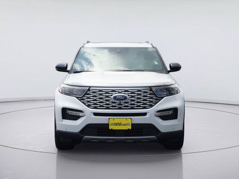 Used 2020 Ford Explorer Platinum w/ Premium Technology Package AWD/4WD image 3
