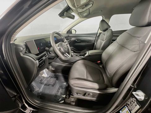Certified 2025 Hyundai Tucson SEL AWD/4WD image 22