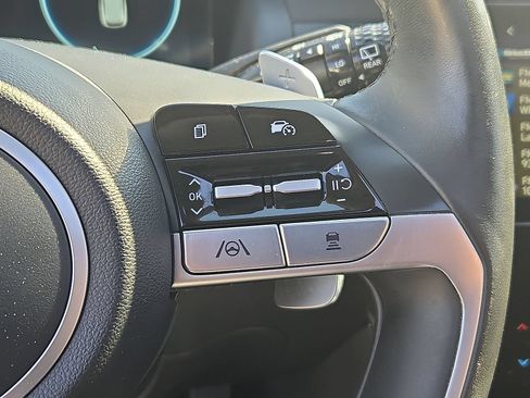 Certified 2023 Hyundai Tucson Limited AWD/4WD image 24