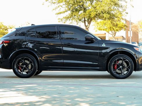 Used 2020 Alfa Romeo Stelvio Quadrifoglio w/ Nero Edizone Quadrifoglio image 8