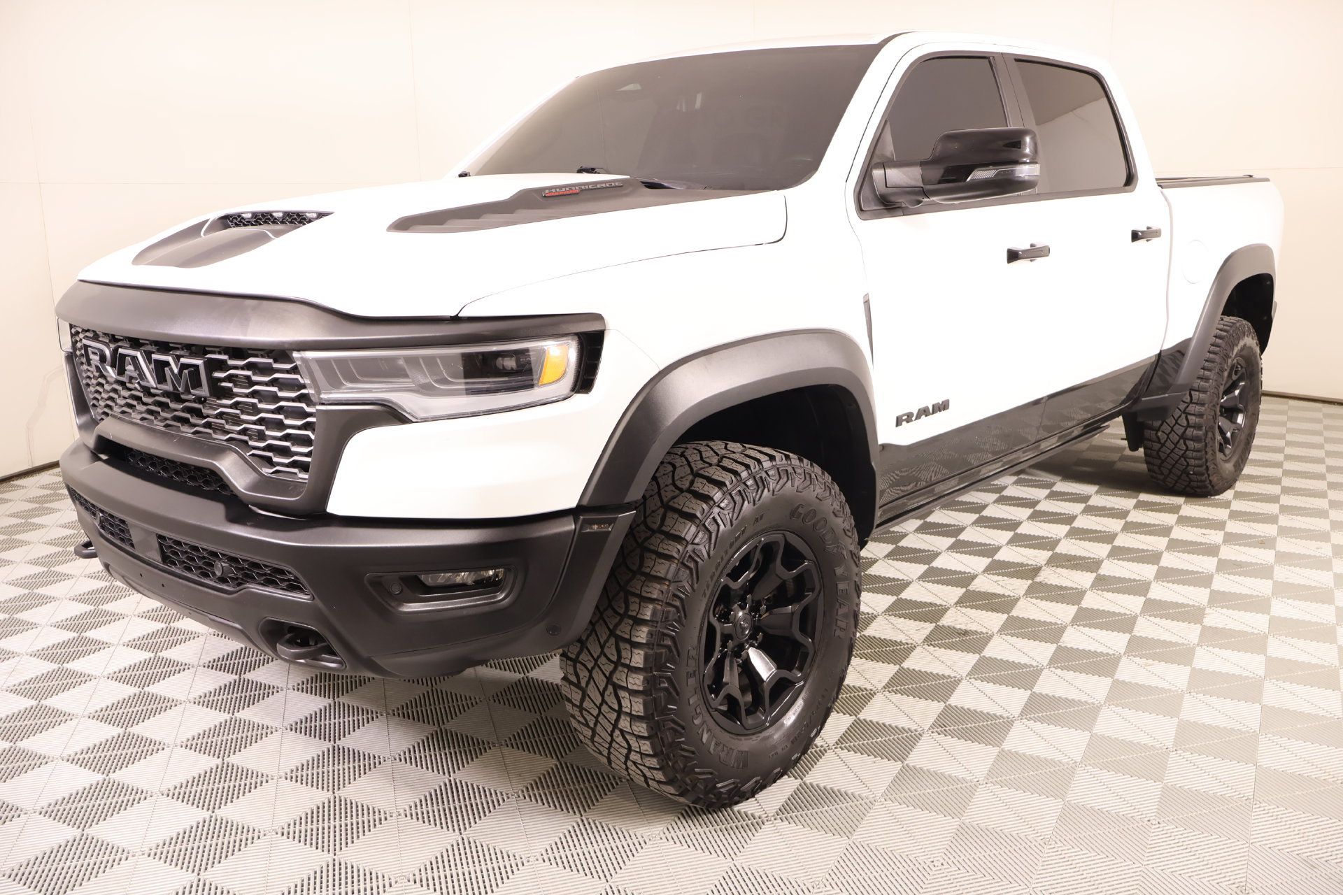 Used 2025 RAM 1500 RHO w/ RHO Level 1 Equipment Group AWD/4WD image 12