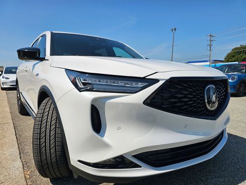 Used 2023 Acura MDX A-Spec AWD/4WD image 7
