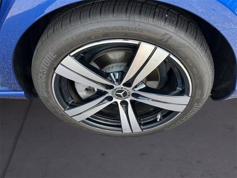 Certified 2025 Mercedes-Benz C 300 4MATIC Sedan image 14