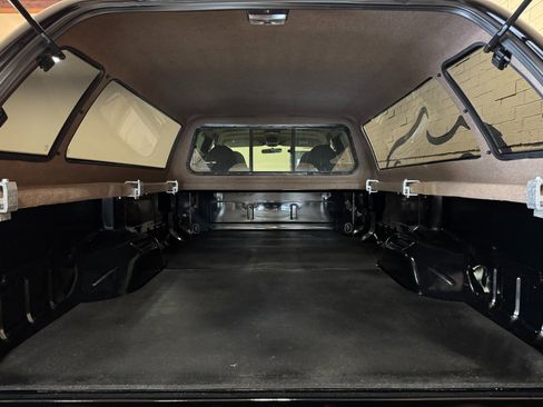 Used 2001 Ford F350 Lariat image 8