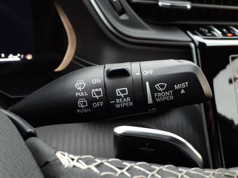 Used 2024 Jeep Grand Cherokee L Laredo image 30