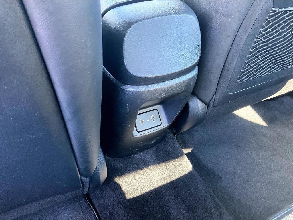 Used 2026 Hyundai Elantra Limited FWD image 28