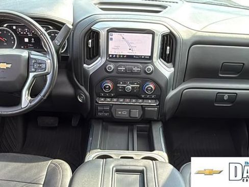Used 2021 Chevrolet Silverado 1500 LTZ w/ LTZ Premium Package AWD/4WD image 7