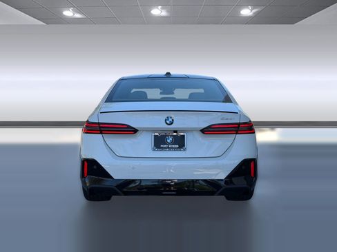 New 2026 BMW 530i w/ M Sport Package image 10