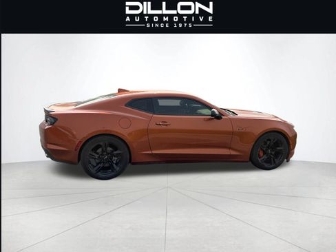 Used 2022 Chevrolet Camaro LT w/ RS Package RWD image 9