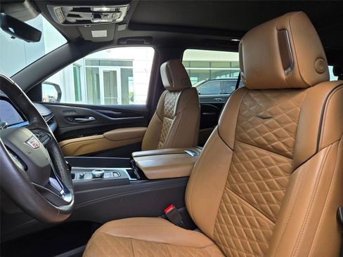 Used 2022 Cadillac Escalade Sport AWD/4WD image 28