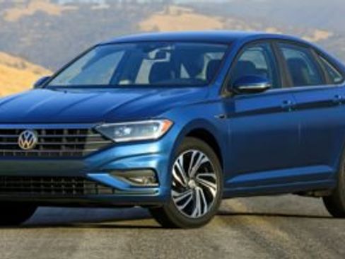 Used 2019 Volkswagen Jetta R-Line FWD image 1
