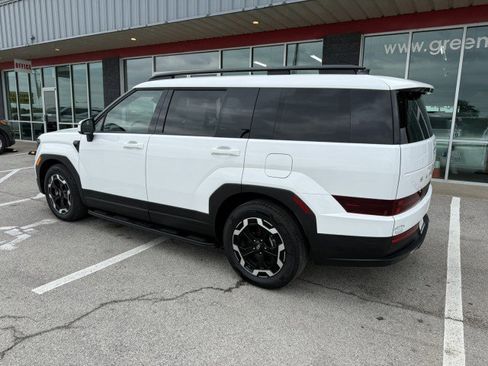 Used 2025 Hyundai Santa Fe SEL image 4