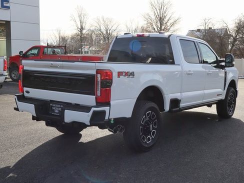 Used 2025 Ford F350 Platinum image 3