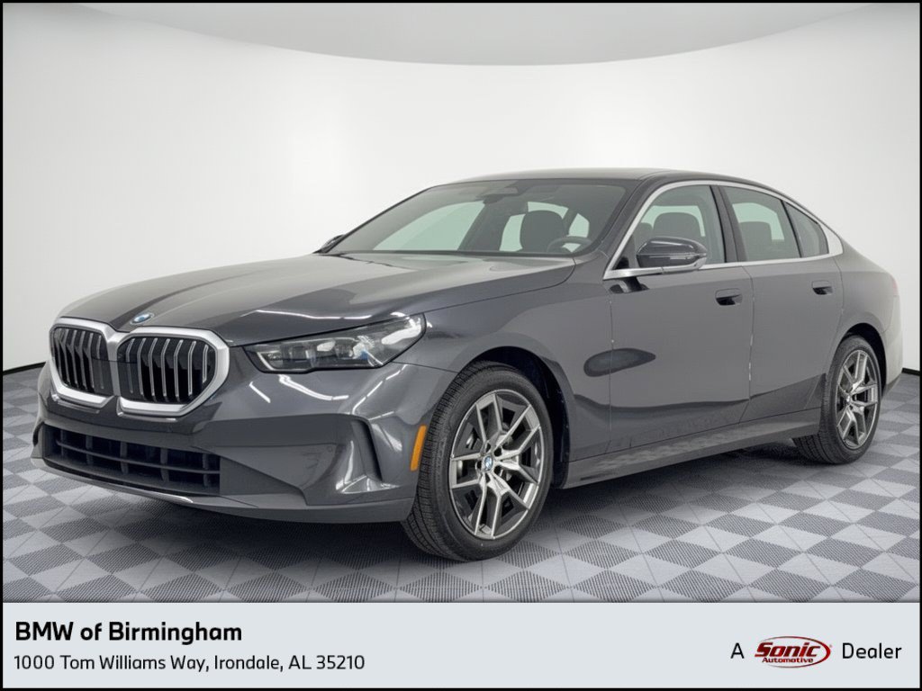 Certified 2026 BMW 530i RWD image 1