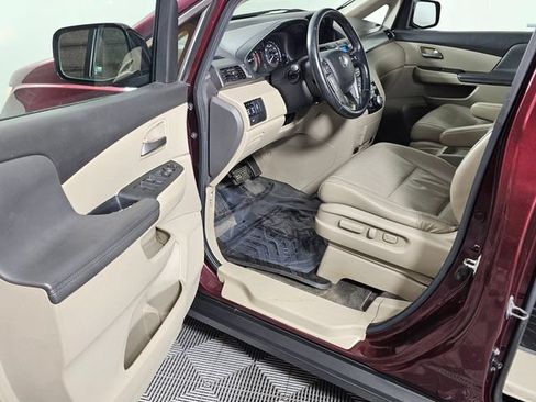 Used 2011 Honda Odyssey EX-L image 22