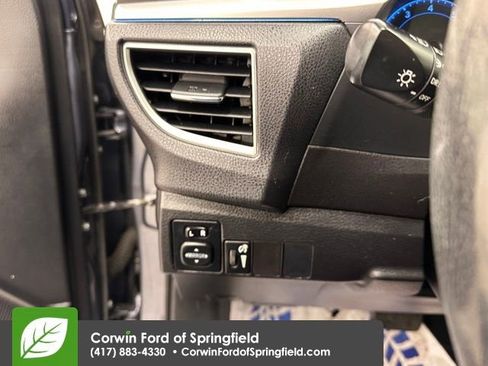 Used 2015 Toyota Corolla L image 24