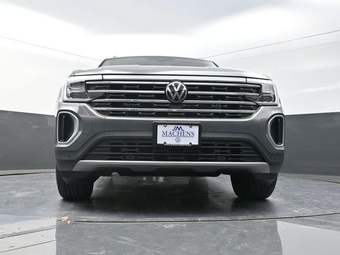 New 2026 Volkswagen Atlas SE image 22