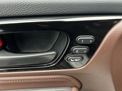 Certified 2025 Honda Odyssey Touring image 28