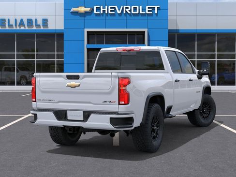New 2026 Chevrolet Silverado 2500 ZR2 AWD/4WD image 4