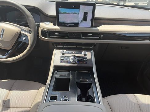 Used 2023 Lincoln Aviator Reserve w/ Equipment Group 201A RWD image 14