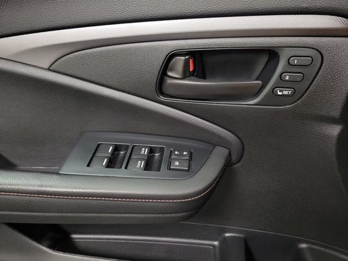 Used 2023 Honda Passport TrailSport image 19