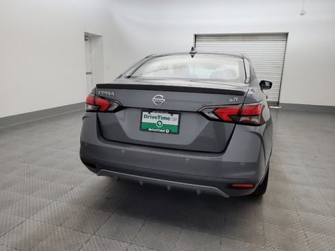 Used 2020 Nissan Versa SR w/ Convenience Package image 7