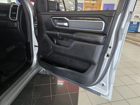 Used 2022 RAM 1500 Big Horn AWD/4WD image 16