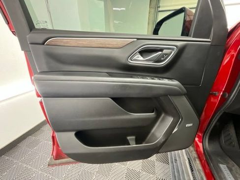 Used 2023 Chevrolet Tahoe High Country AWD/4WD image 14