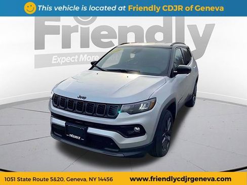 Used 2026 Jeep Compass Limited AWD/4WD image 1
